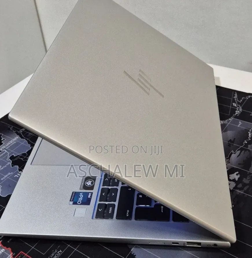 New Laptop HP EliteBook 840 G9 16GB Intel Core i7 SSD 512GB