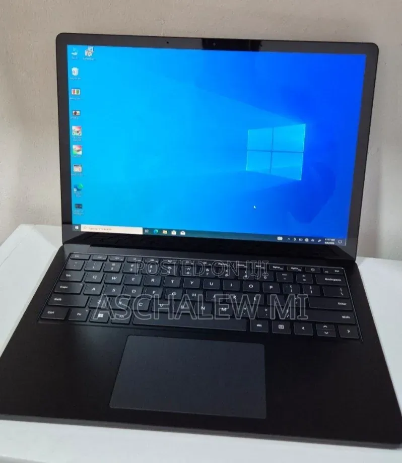 New Laptop Microsoft Surface Laptop 3 8GB Intel Core i5 SSD 256GB