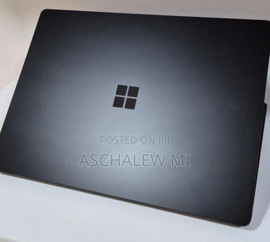 New Laptop Microsoft Surface Laptop 3 8GB Intel Core i5 SSD 256GB