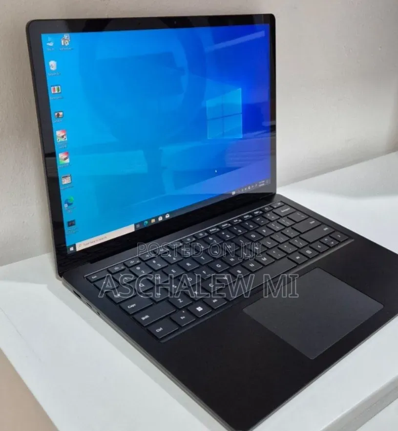 New Laptop Microsoft Surface Laptop 3 8GB Intel Core i5 SSD 256GB