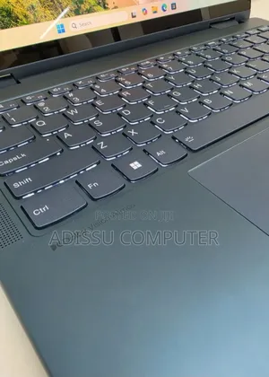 New Laptop Lenovo Yoga 3 16GB Intel Core Ultra 5 SSD 512GB