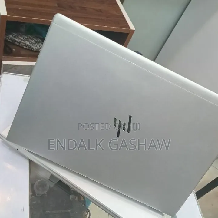 New Laptop HP EliteBook 840 G5 8GB Intel Core i5 SSD 512GB
