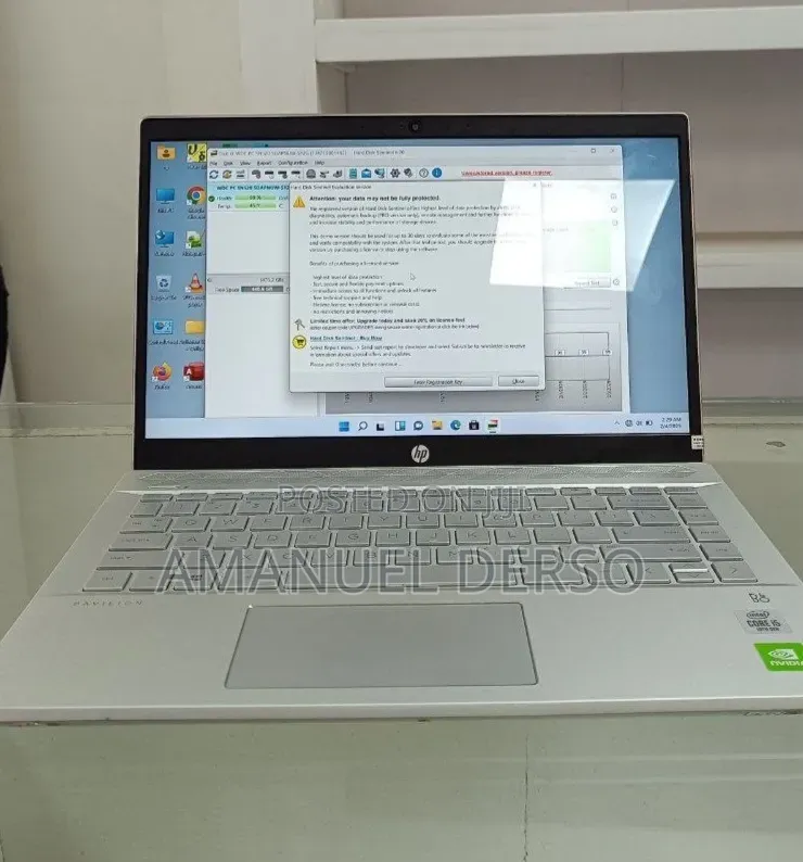 New Laptop HP Pavilion 10 8GB Intel Core i5 SSD 512GB