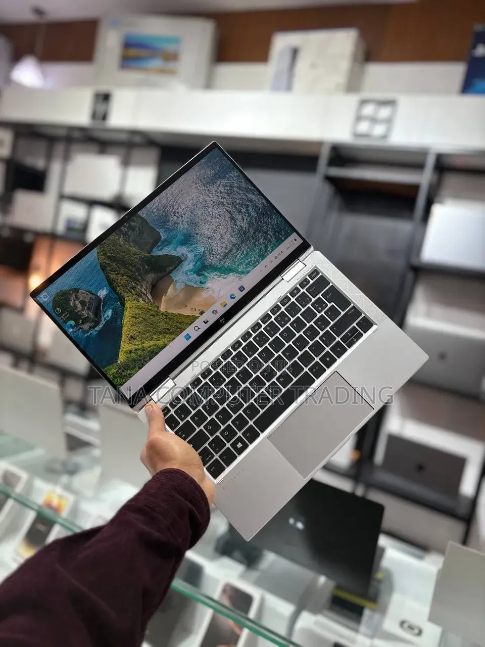 New Laptop HP EliteBook 1040 16GB Intel Core i7 SSD 512GB