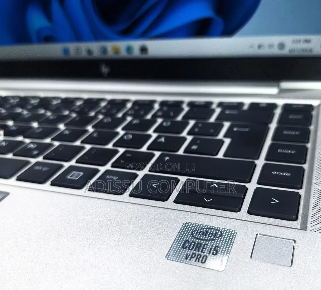New Laptop HP EliteBook 840 G7 8GB Intel Core i5 SSD 512GB