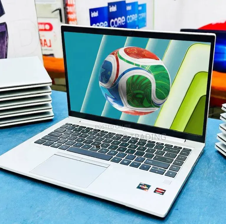 New Laptop HP EliteBook 845 G8 16GB AMD Ryzen 5 SSD 512GB