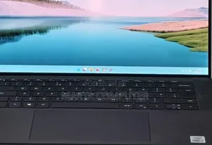 New Laptop Dell Latitude 5550 16GB Intel Core i7 SSD 512GB
