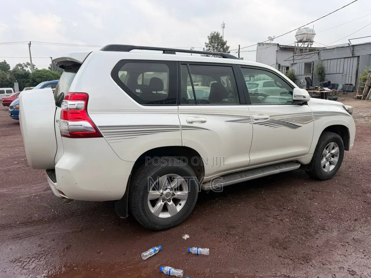 Toyota Land Cruiser Prado 2018 White