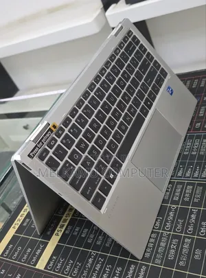 New Laptop HP EliteBook 1040 G8 32GB Intel Core i7 SSD 512GB