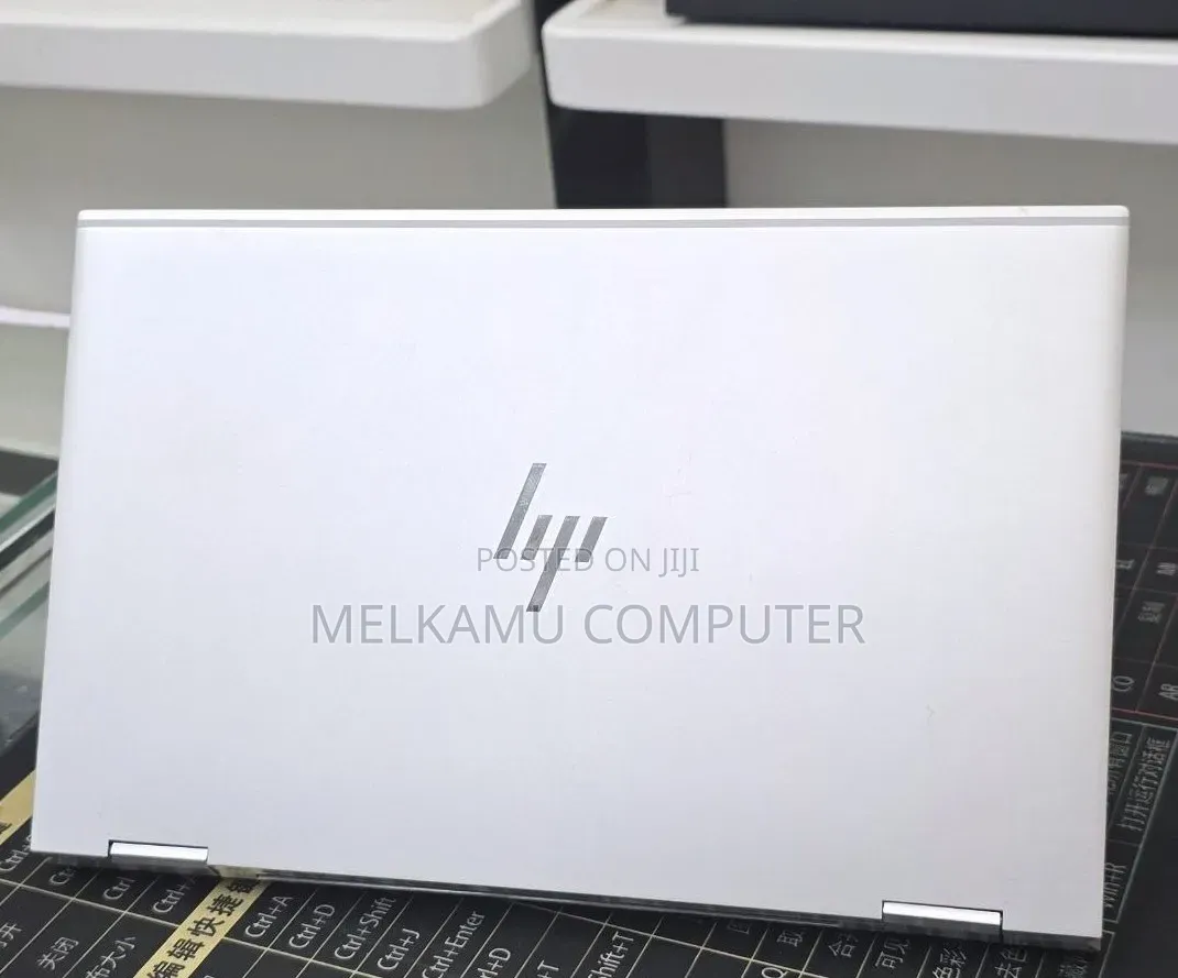 New Laptop HP EliteBook 1040 G8 32GB Intel Core i7 SSD 512GB