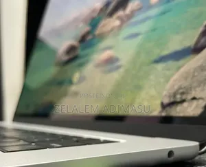 New Laptop Apple MacBook Air 2025 M4 16GB Apple M4 SSD 256GB