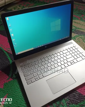 Laptop HP Pavilion 15 8GB Intel Core i5 SSD 512GB