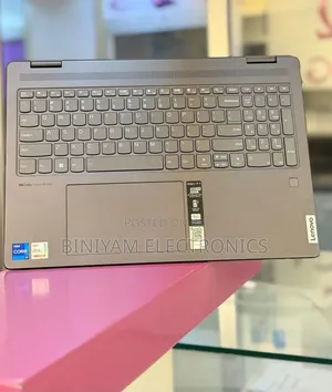 New Laptop Lenovo Yoga 7i 16GB Intel Core i7 SSD 512GB