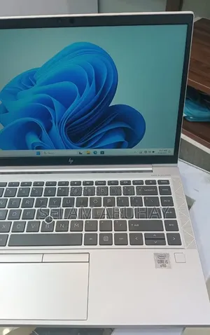 New Laptop HP EliteBook 840 G7 16GB Intel Core i5 SSD 512GB