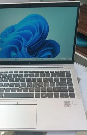 New Laptop HP EliteBook 840 G7 16GB Intel Core i5 SSD 512GB