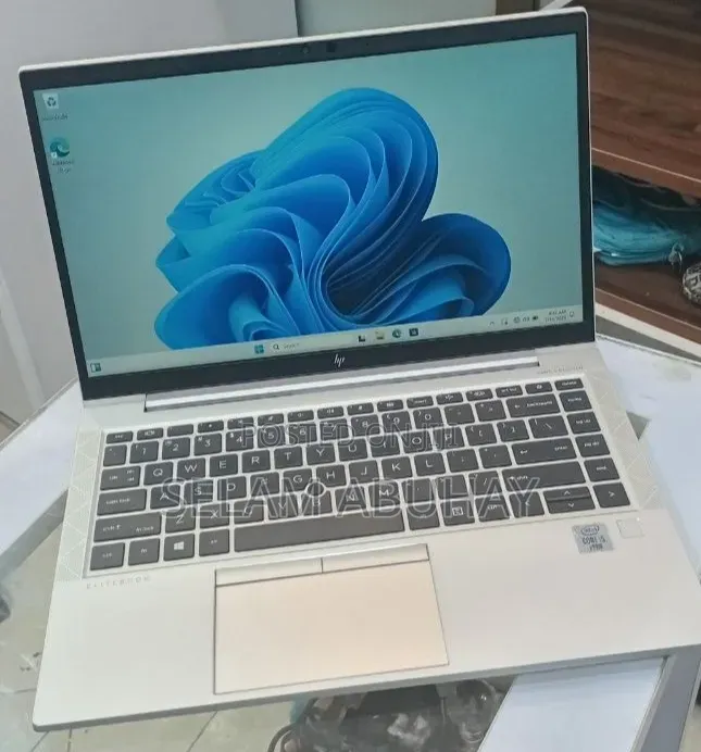 New Laptop HP EliteBook 840 G7 16GB Intel Core i5 SSD 512GB