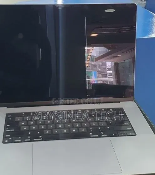 New Laptop Apple MacBook Pro 2021 M1 Max 32GB Apple M1 Max SSD 1T