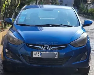 Hyundai Avante 2016 Blue