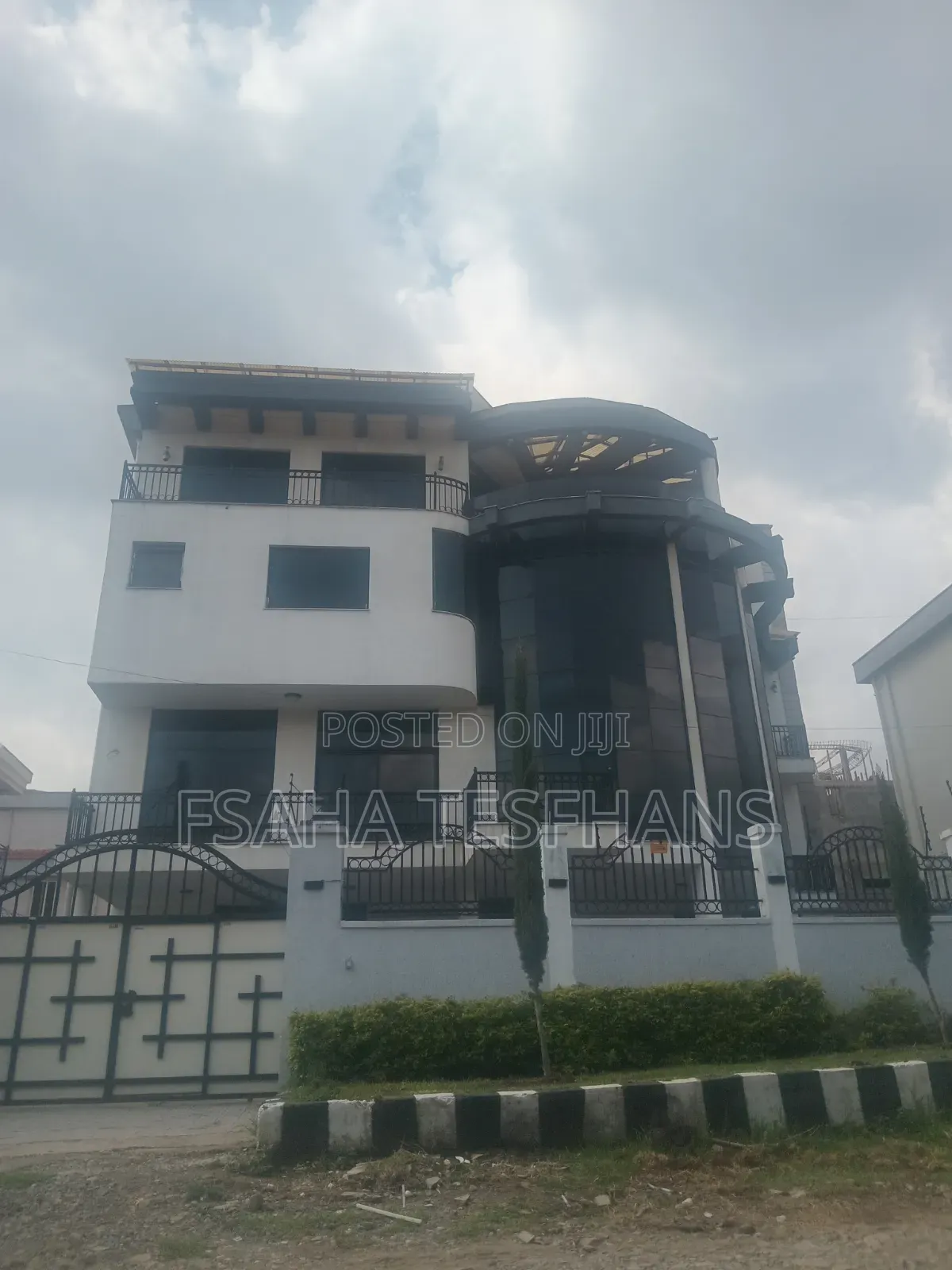 6bdrm House in G+2, Bole for rent