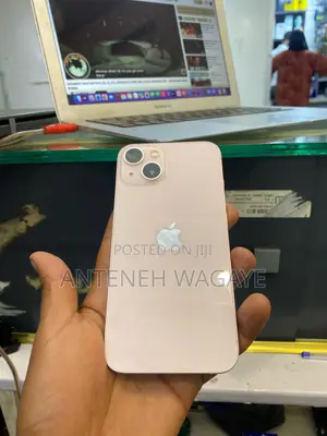 Apple iPhone 13 128 GB Pink