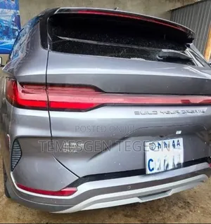 New BYD Song Plus DM-i 2024 Gray