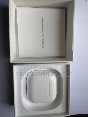 Original Apple Air Pods 4