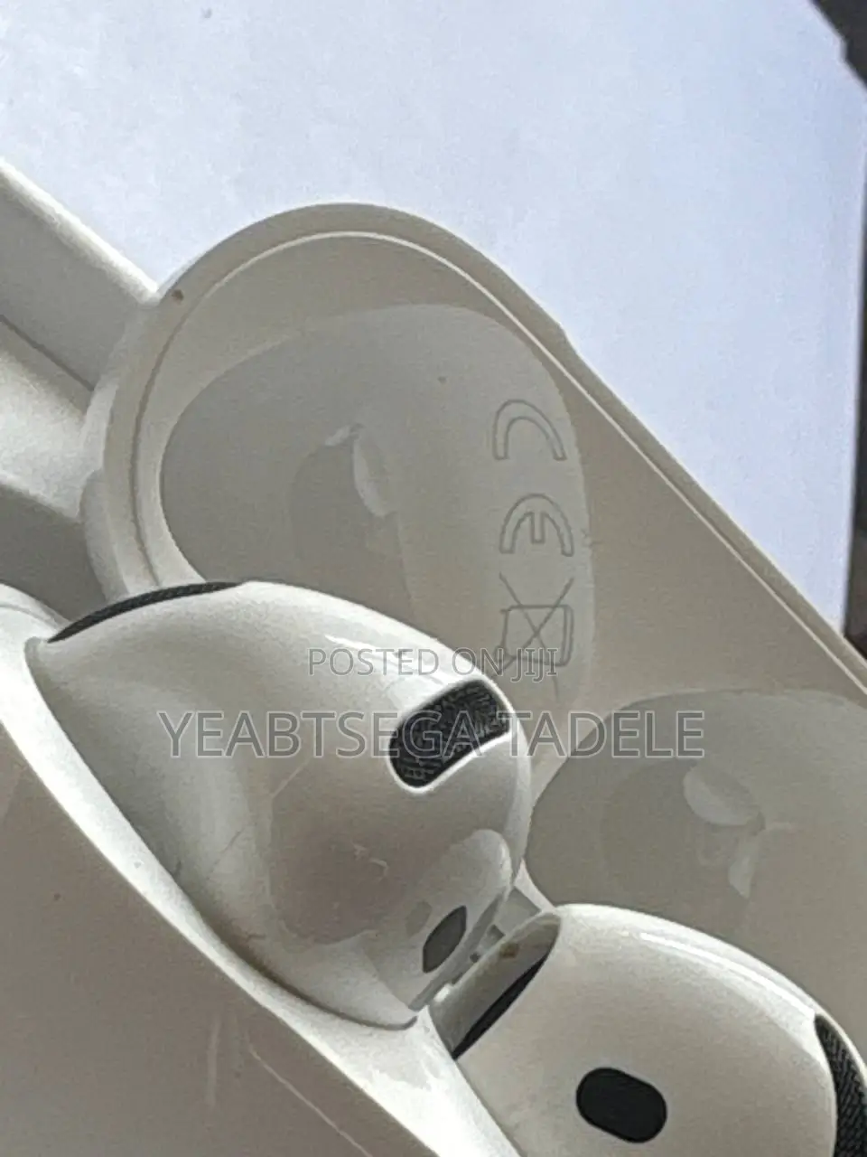 Original Apple Air Pods 4