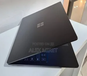 New Laptop Microsoft Surface Laptop 3 8GB Intel Core i5 SSD 256GB