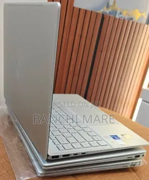 New Laptop HP Pavilion 14 16GB Intel Core i5 SSD 1T