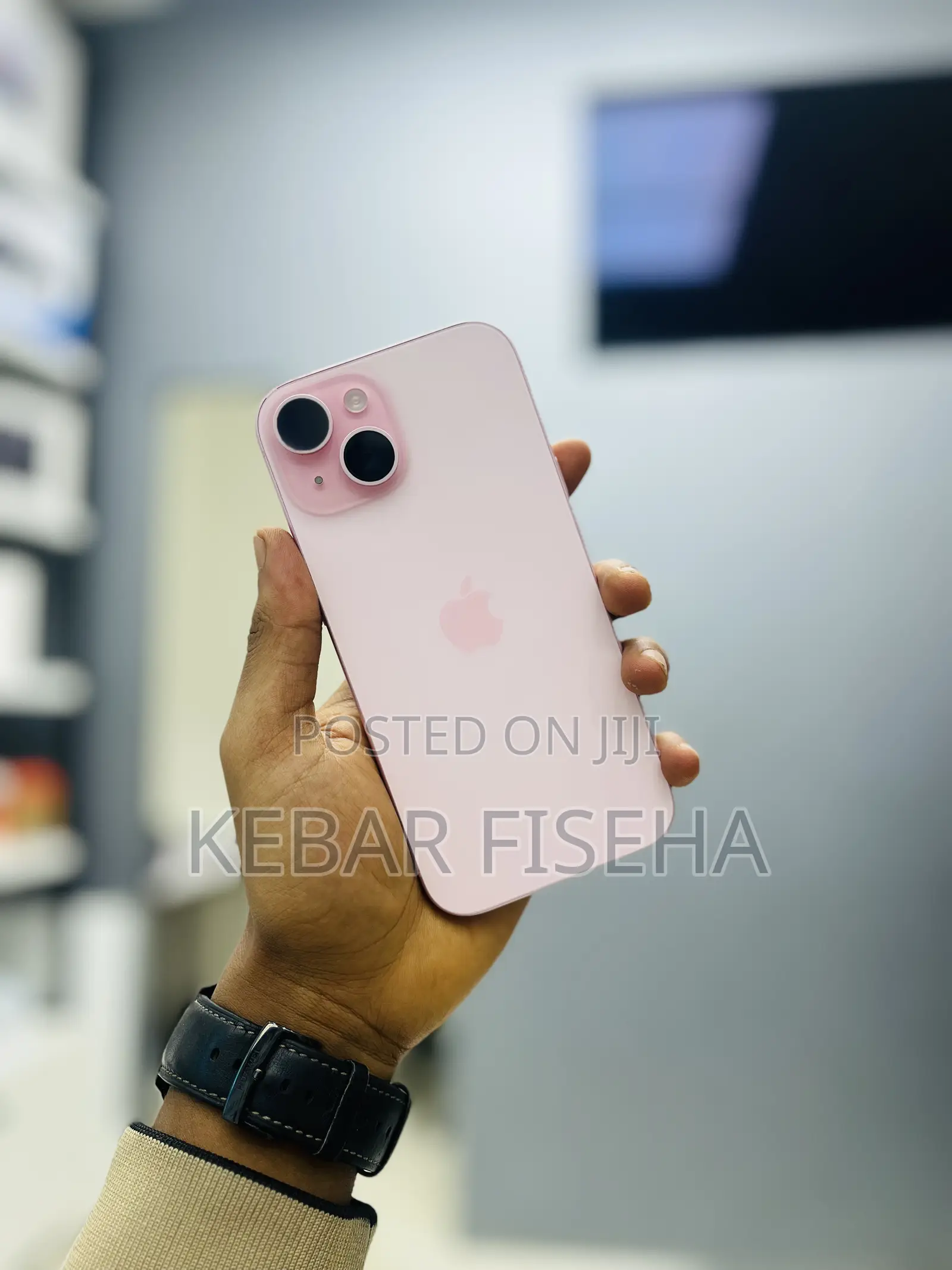 Apple iPhone 15 128 GB Pink