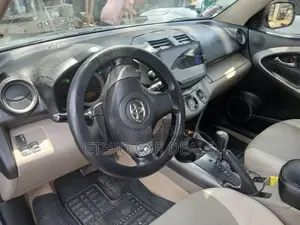 Toyota RAV4 2007 Blue