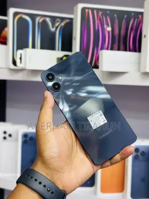 Samsung Galaxy A06 64 GB Black