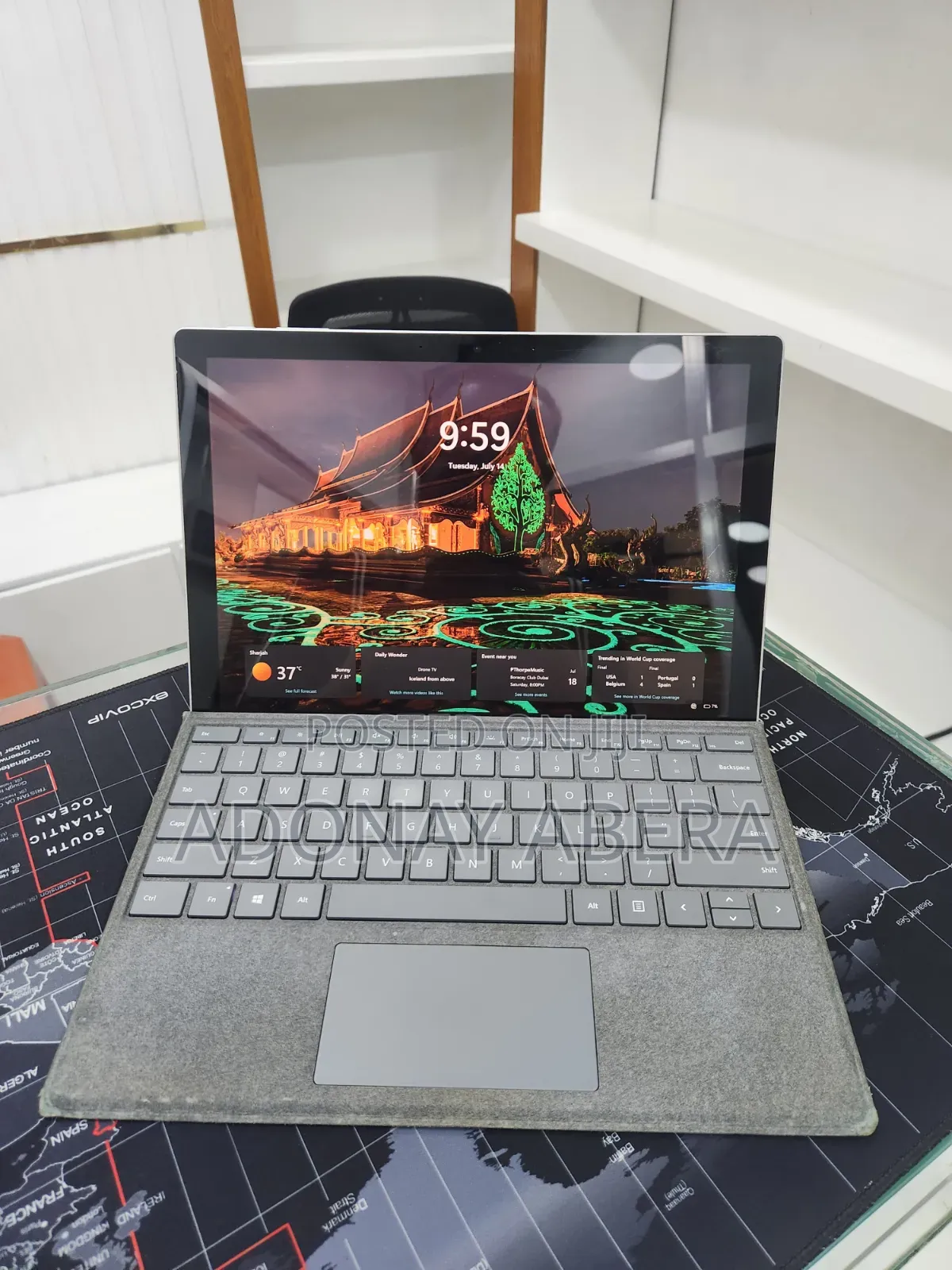 New Laptop Microsoft Surface 16GB Intel Core i5 SSD 256GB