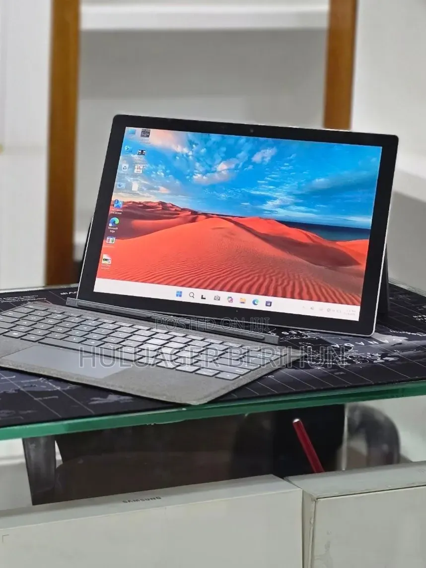 New Laptop Microsoft Surface Pro 7 16GB Intel Core i5 SSD 256GB