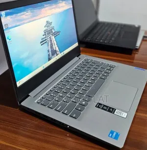 New Laptop Lenovo Ideapad 3 8GB Intel Core i3 SSD 256GB