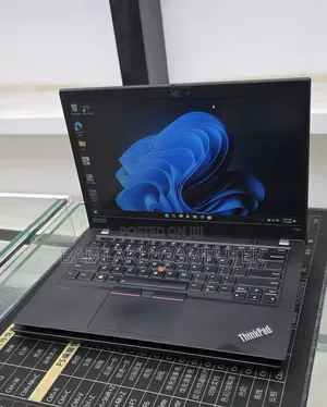New Laptop Lenovo ThinkPad T14s Gen 2 16GB AMD Ryzen 5 SSD 512GB
