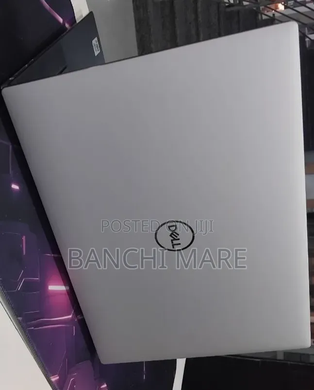 New Laptop Dell XPS 15 9500 16GB Intel Core i7 SSD 512GB