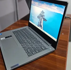 New Laptop Lenovo Ideapad 3 8GB Intel Core i3 SSD 256GB