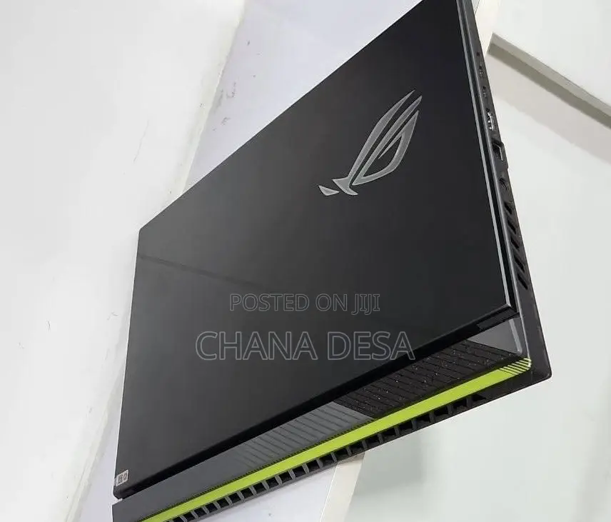 New Laptop Asus ROG Strix G16 16GB Intel Core i9 SSD 1T