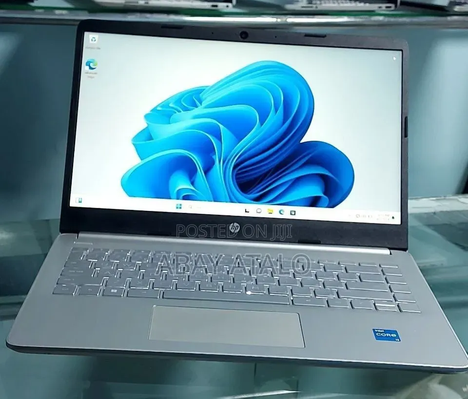 New Laptop HP Stream Notebook 256GB Intel Core M3 SSD 256GB