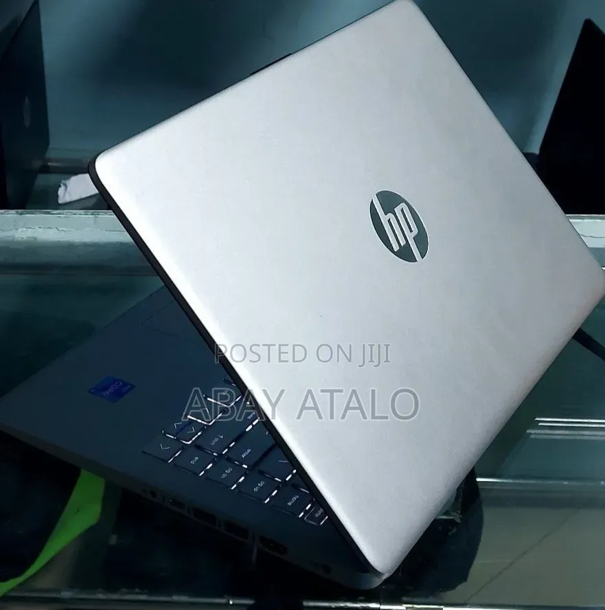 New Laptop HP Stream Notebook 256GB Intel Core M3 SSD 256GB