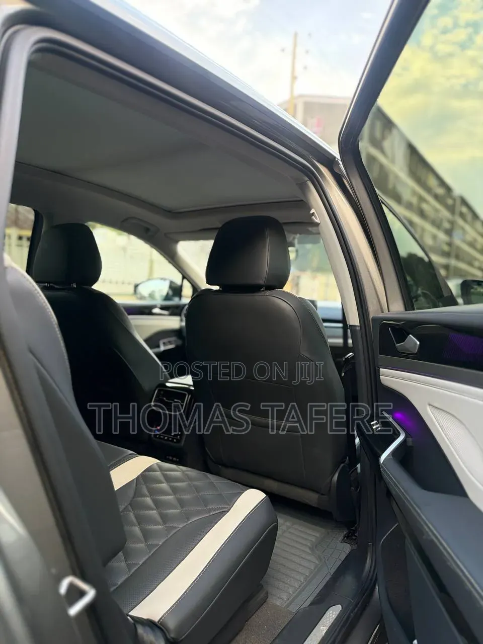 Volkswagen ID.6 2024 Beige