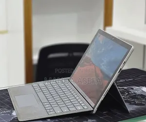New Laptop Microsoft Surface Pro 7+ 16GB Intel Core i5 SSD 256GB