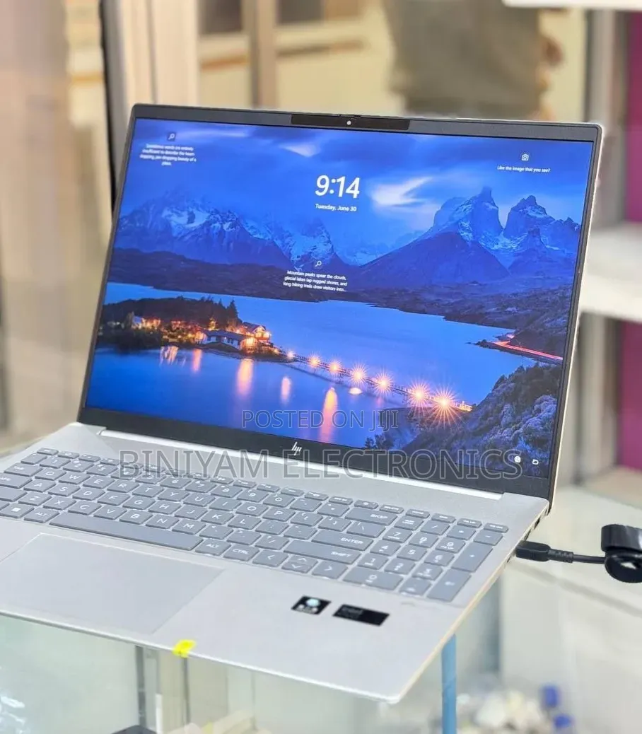 New Laptop HP Pavilion 15 32GB Intel Core Ultra 7 SSD 1T