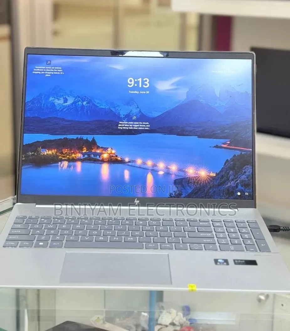 New Laptop HP Pavilion 15 32GB Intel Core Ultra 7 SSD 1T