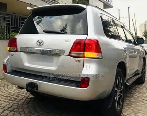 Toyota Land Cruiser 2009 Silver
