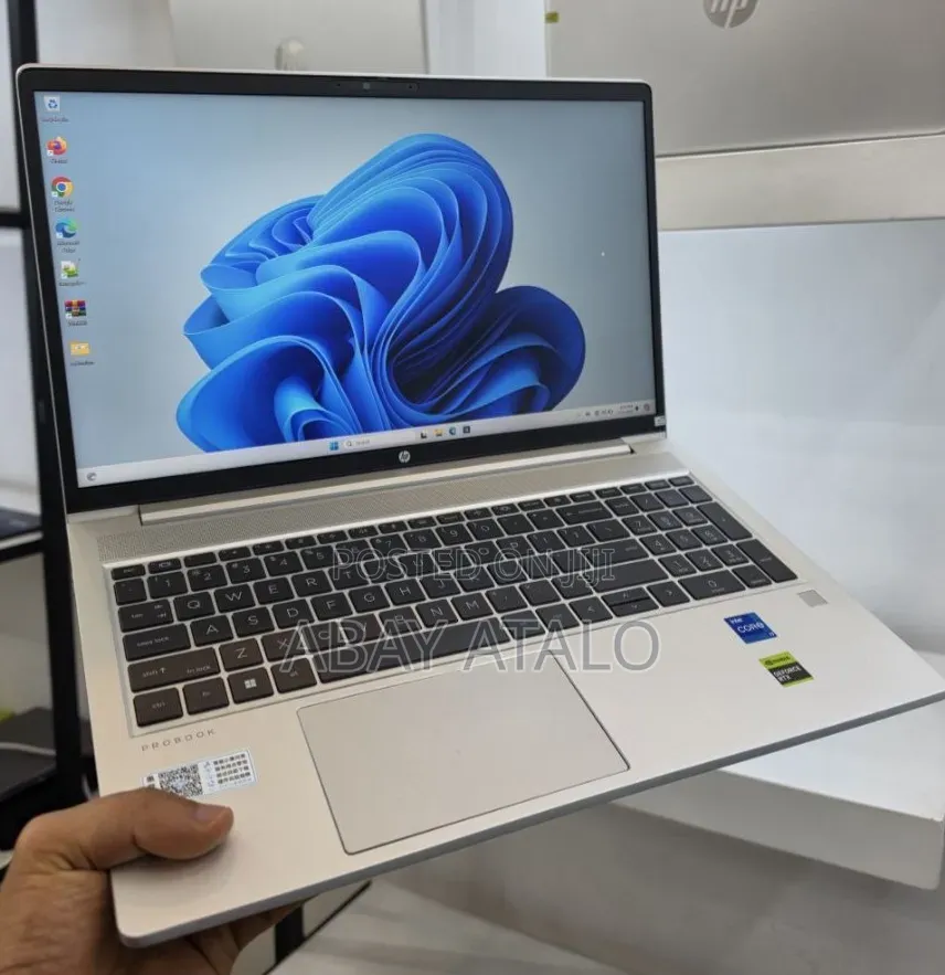 New Laptop HP ProBook 470 G4 16GB Intel Core i7 SSD 512GB