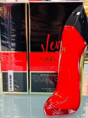 Carolina Herrera Good Girl Perfume