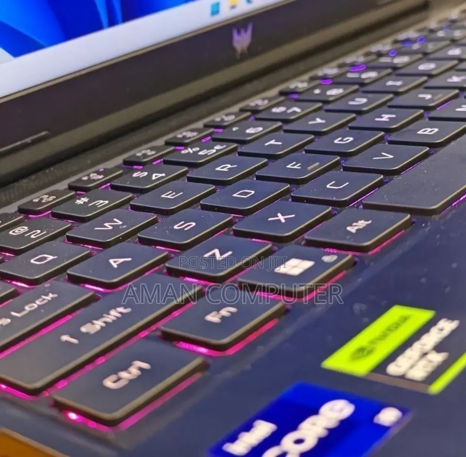 New Laptop Acer Predator Helios 300 16GB Intel Core i9 SSD 1T
