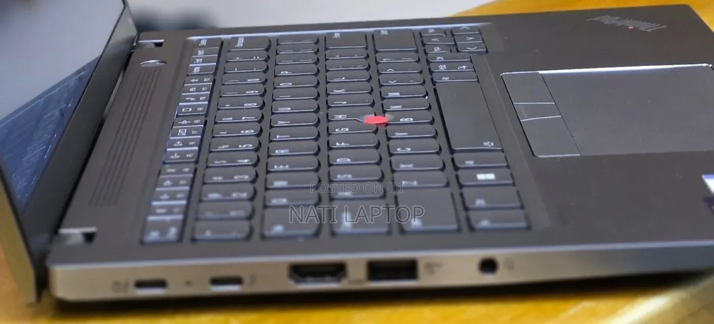 New Laptop Lenovo ThinkPad T14s G4 16GB Intel Core i7 SSD 512GB